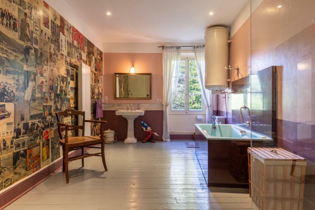 Domaine De L'Amiral Bed and Breakfast Saint-Laurent-du-Pape Εξωτερικό φωτογραφία