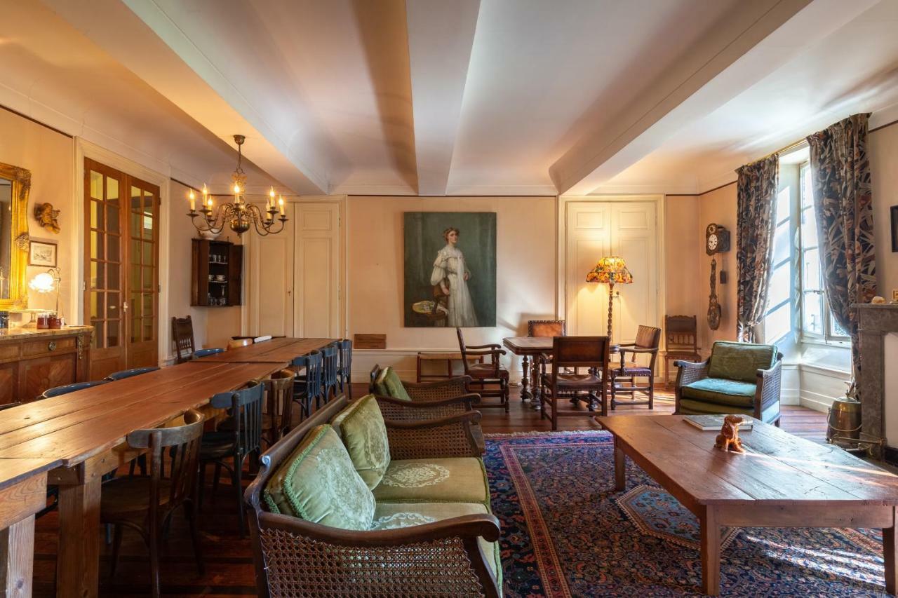 Domaine De L'Amiral Bed and Breakfast Saint-Laurent-du-Pape Εξωτερικό φωτογραφία